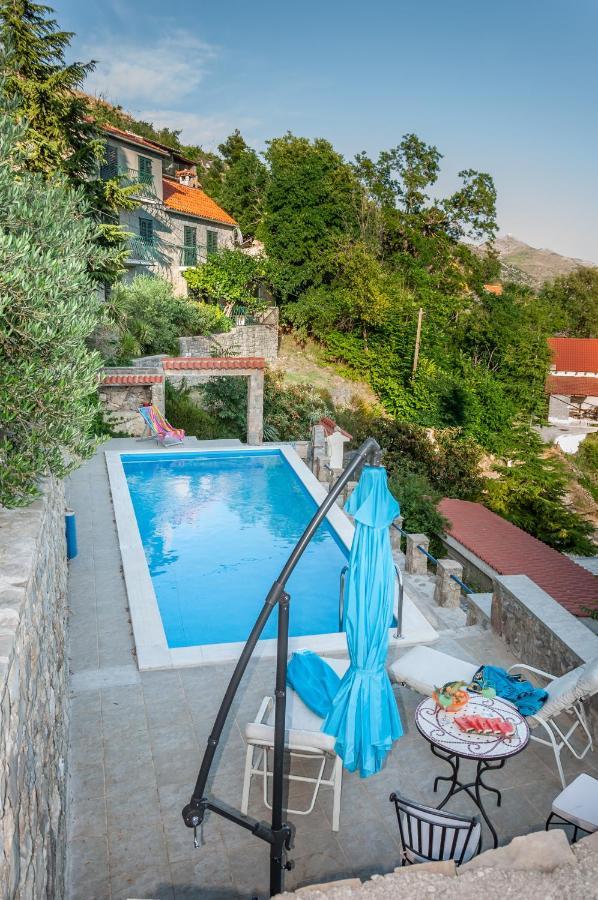 Villa Blanka Žrnovnica Buitenkant foto