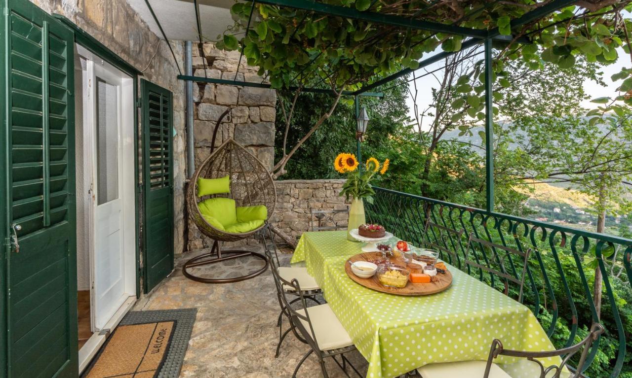 Villa Blanka Žrnovnica Buitenkant foto