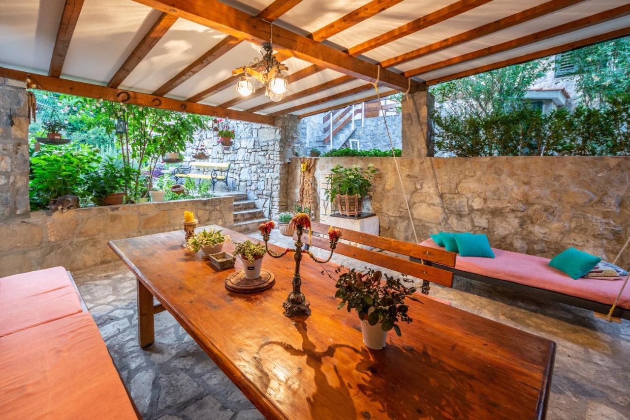 Villa Blanka Žrnovnica Buitenkant foto
